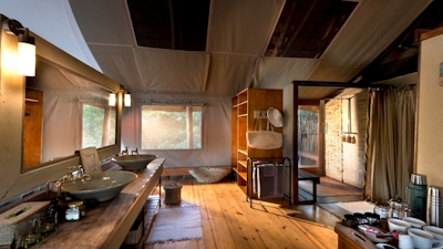 RETURN Africa Pafuri Tented Camp Bathroom